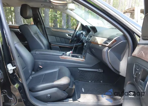 2012 Mercedes-Benz E 350 4Matic z USA, uszkodzony, nr VIN WDDHF8JB3CA654947